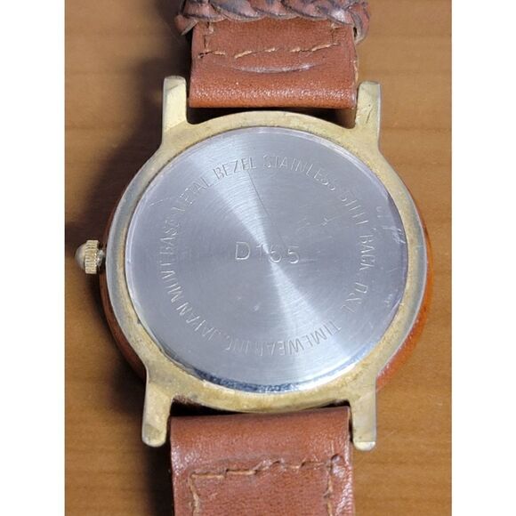 Vintage Sasson Braided Watch  - Picture 5 of 6